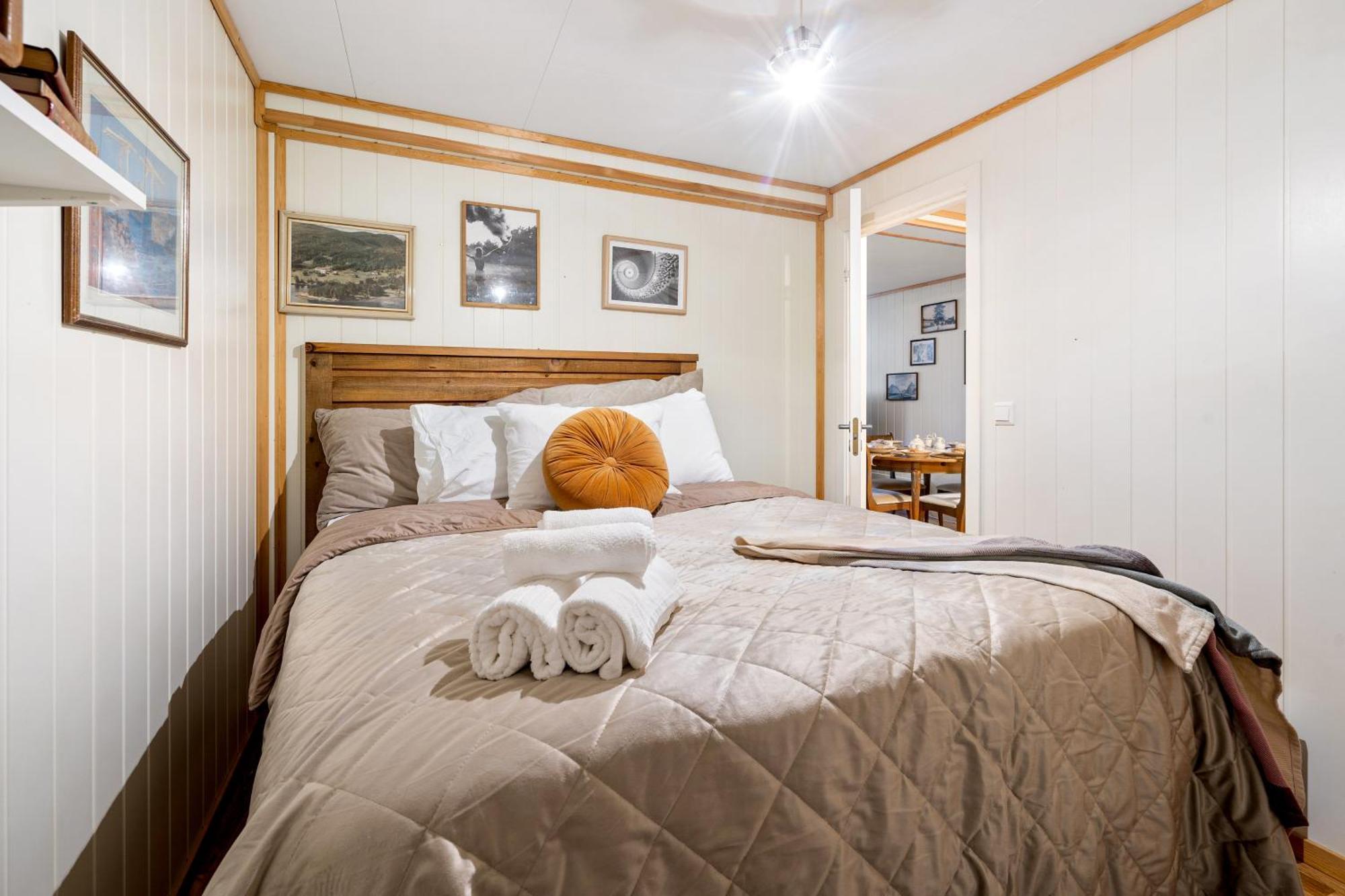 Stylish Vintage Home In The Heart Of The City Trondheim Exterior photo